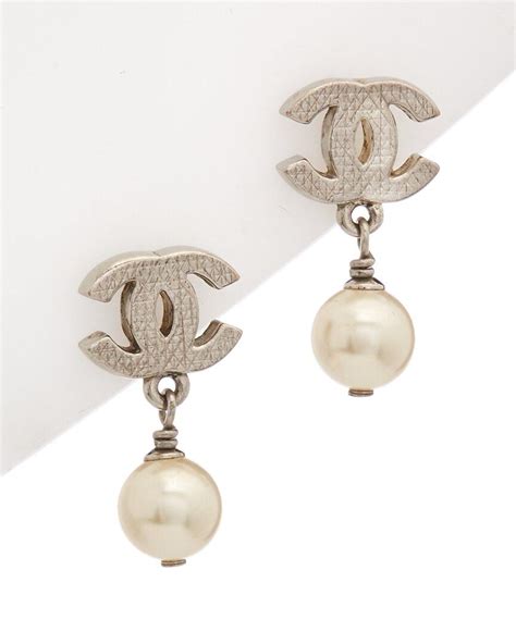 chanel pearl earrings 2015|Chanel earrings official website.